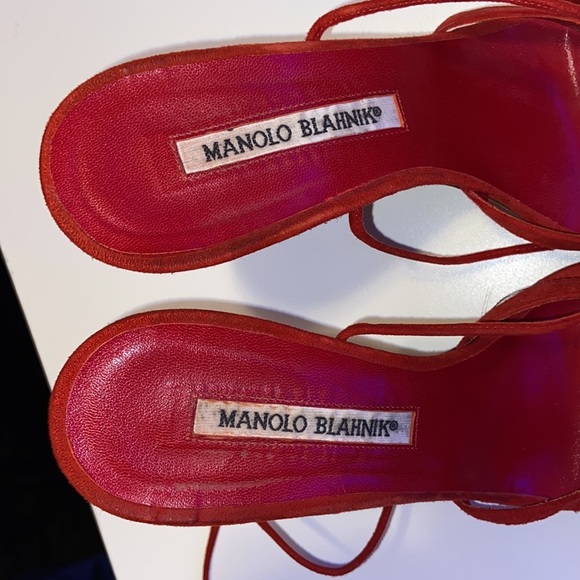 MANOLO BLAHNIK Heels - Picture 7 of 14